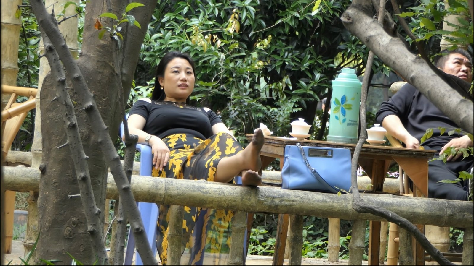 streetsnapnylon[00 00 37][20181208 233912 6]